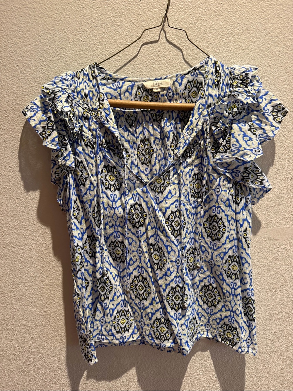 Elan Blue and White Medallion Ruffle Sleeve Camisole